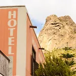 Tamahuche Rural Hotell 3*
